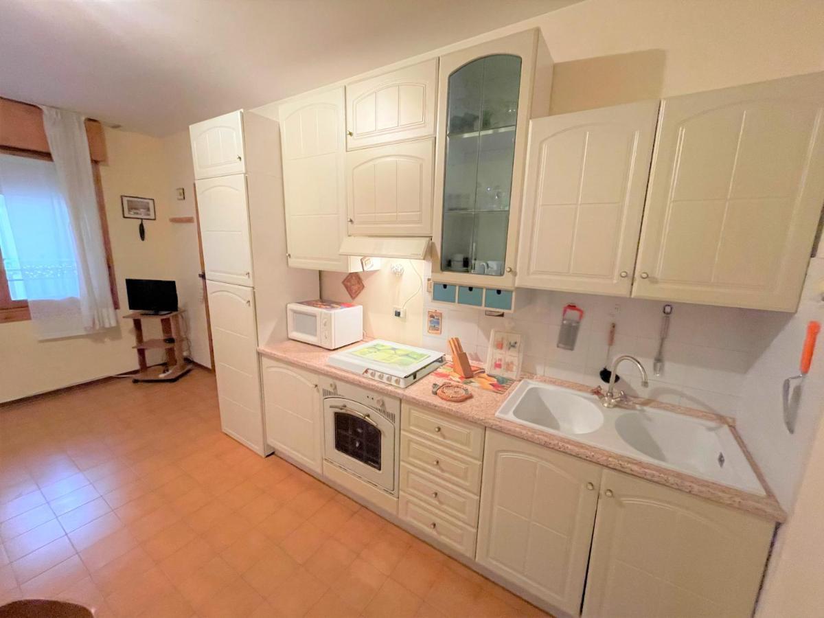 Condominio Miriam Μπιμπιόνε Εξωτερικό φωτογραφία